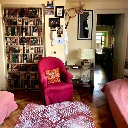 City Center Milanese Cosy Retreat Apartment